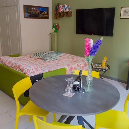 Elly's Apartment *